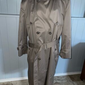 London Fog Men's Classic Tan Trench Coat